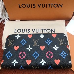 Louis Vuitton Game On Zippy wallet